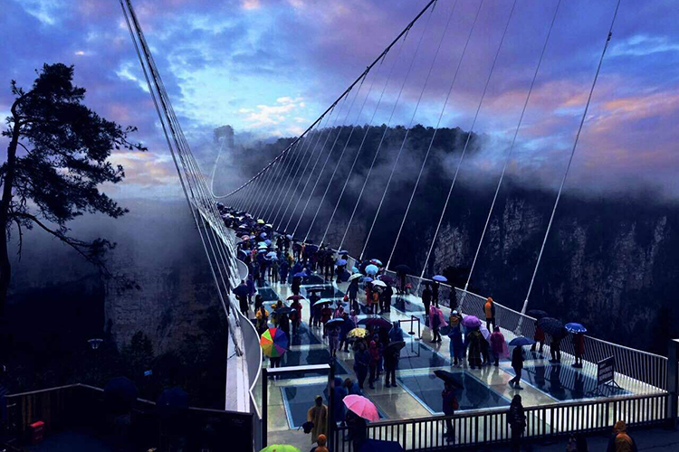 長沙出發(fā)到張家界玻璃橋、天門山、玻璃棧道、鳳凰古城3日游